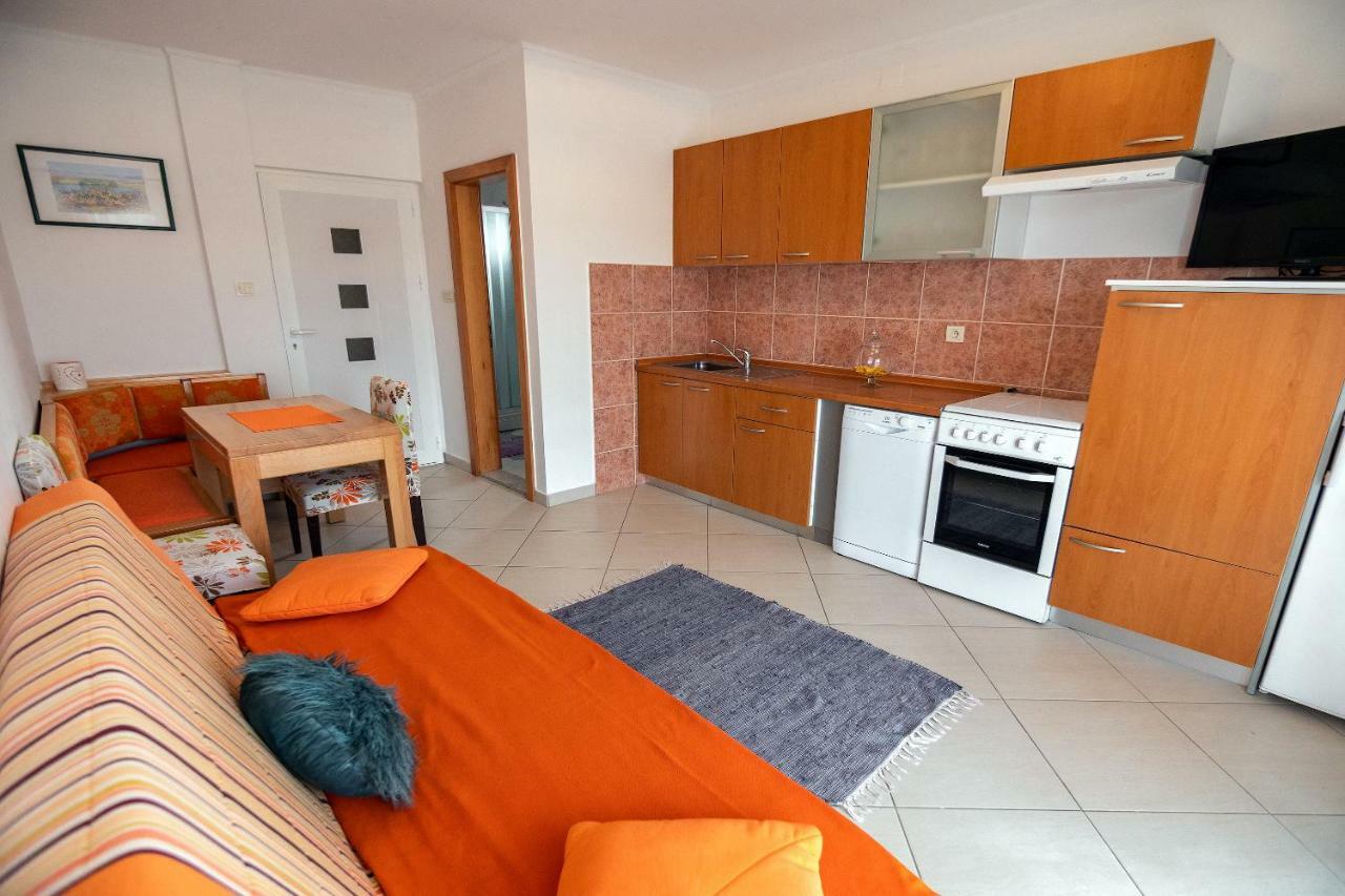 Apartmani Ivan Lopar Exteriör bild